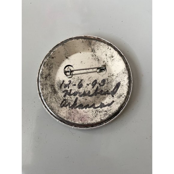 Vintage THE LITTLE THEATER OF HORSESHOE BEND INC Arkansas Pinback Button - Picture 3 of 3